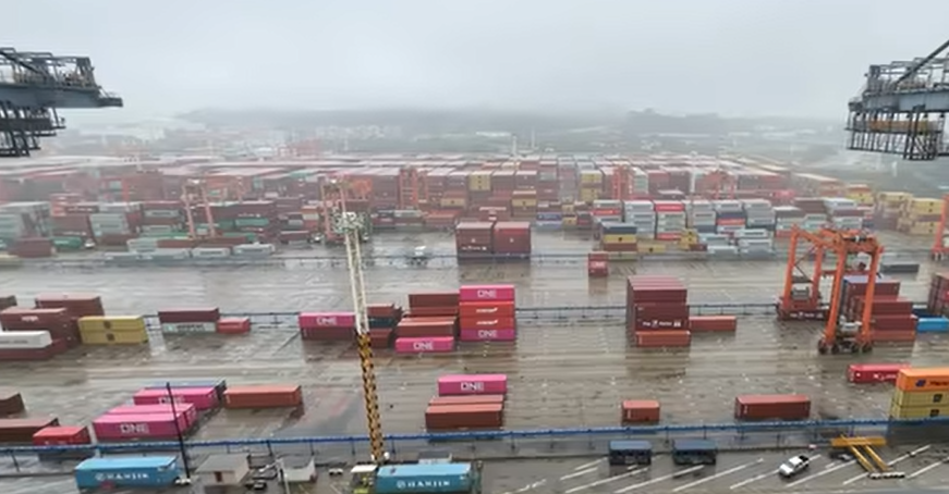 2022年内贸海运集装箱吞吐量超100万的港口码头有哪些？