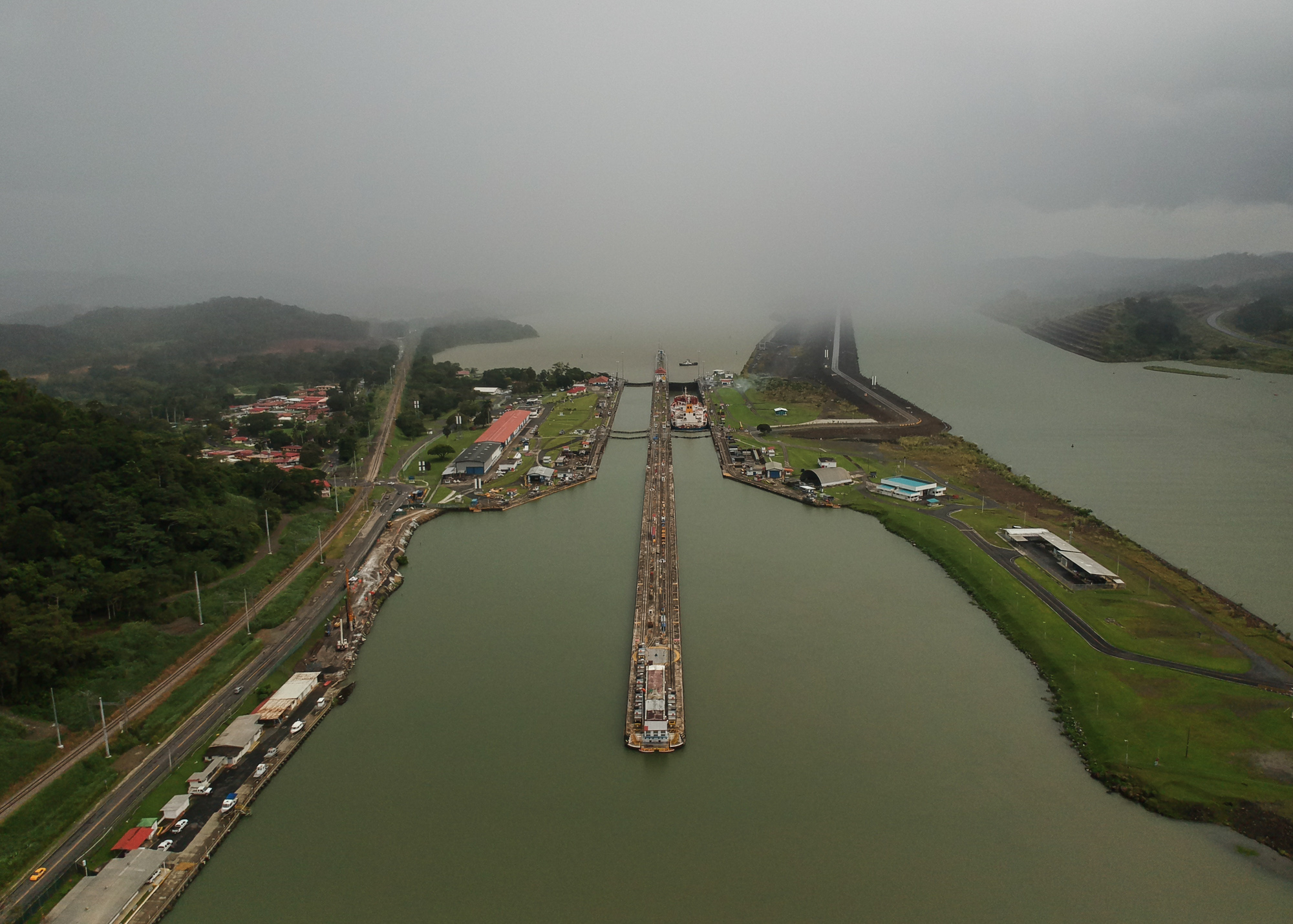 全球海运“咽喉”巴拿马运河实施更严厉的航运限制