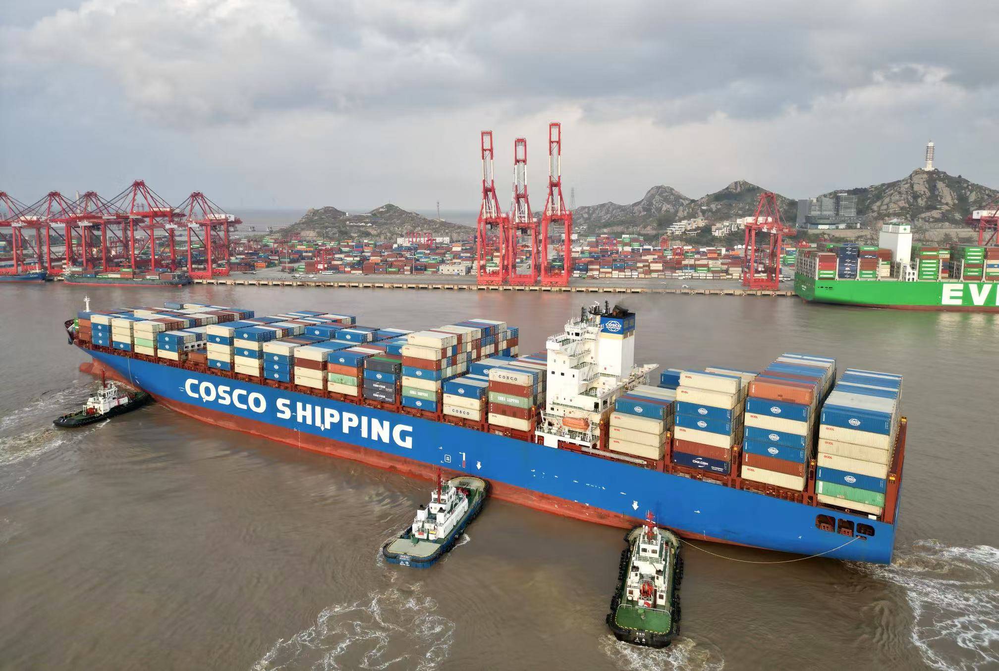 直航船与中转船：内贸海运，该选直达还是中转？