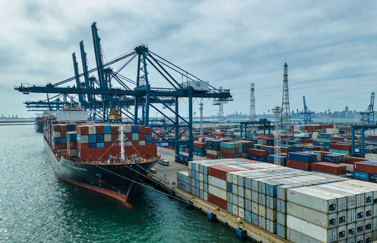 内贸集装箱海运：企业降本增效的明智之选