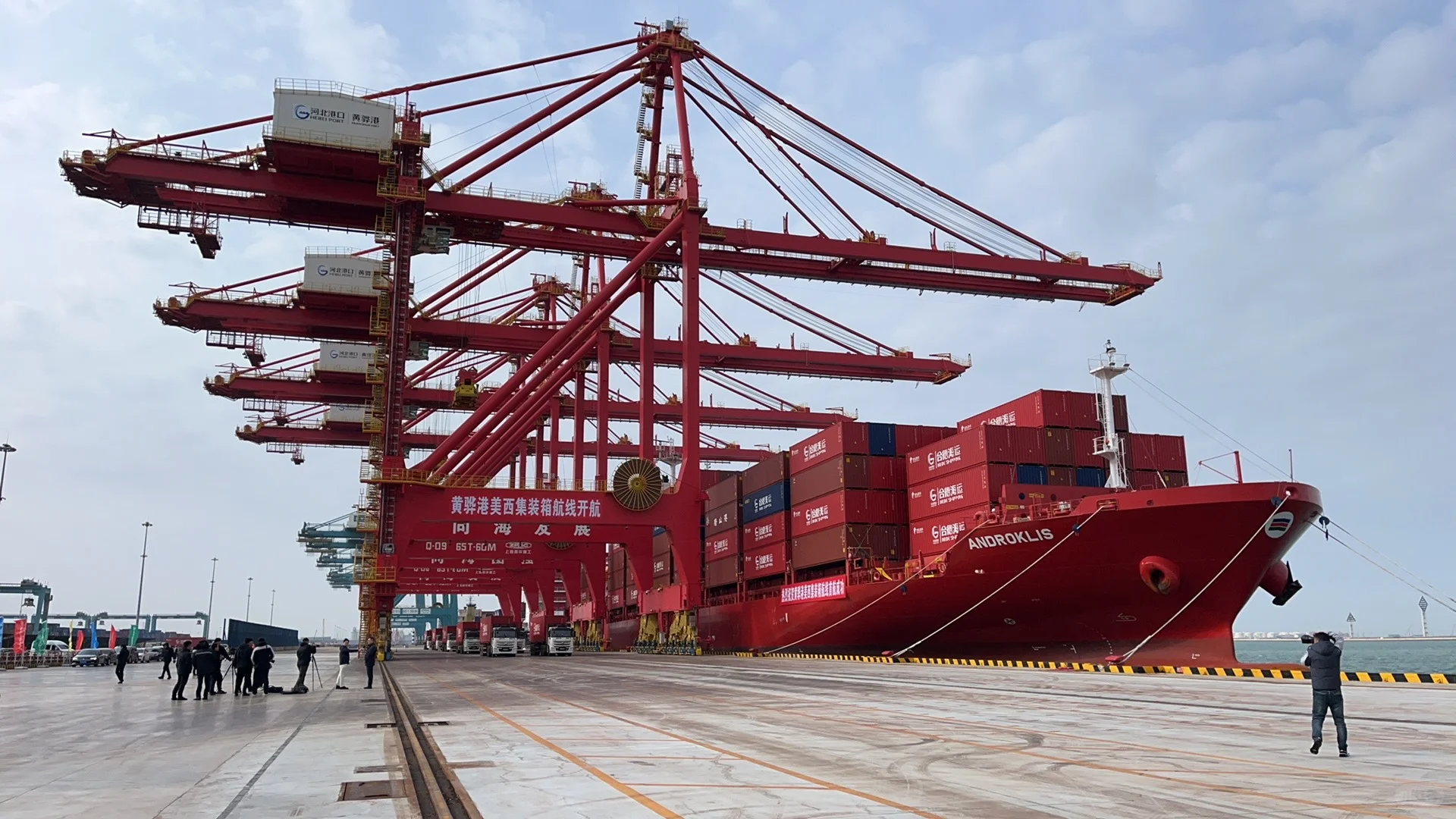 内贸集装箱海运费为何频繁波动？三个核心原因解读